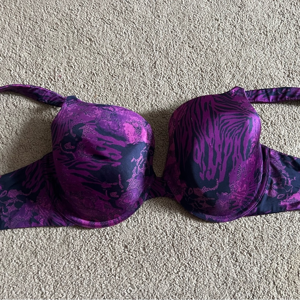 Excellent condition, lined